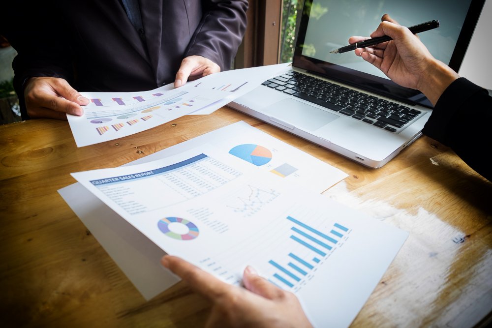 Payroll Accountants in London 9 financial reporting payroll accountants london